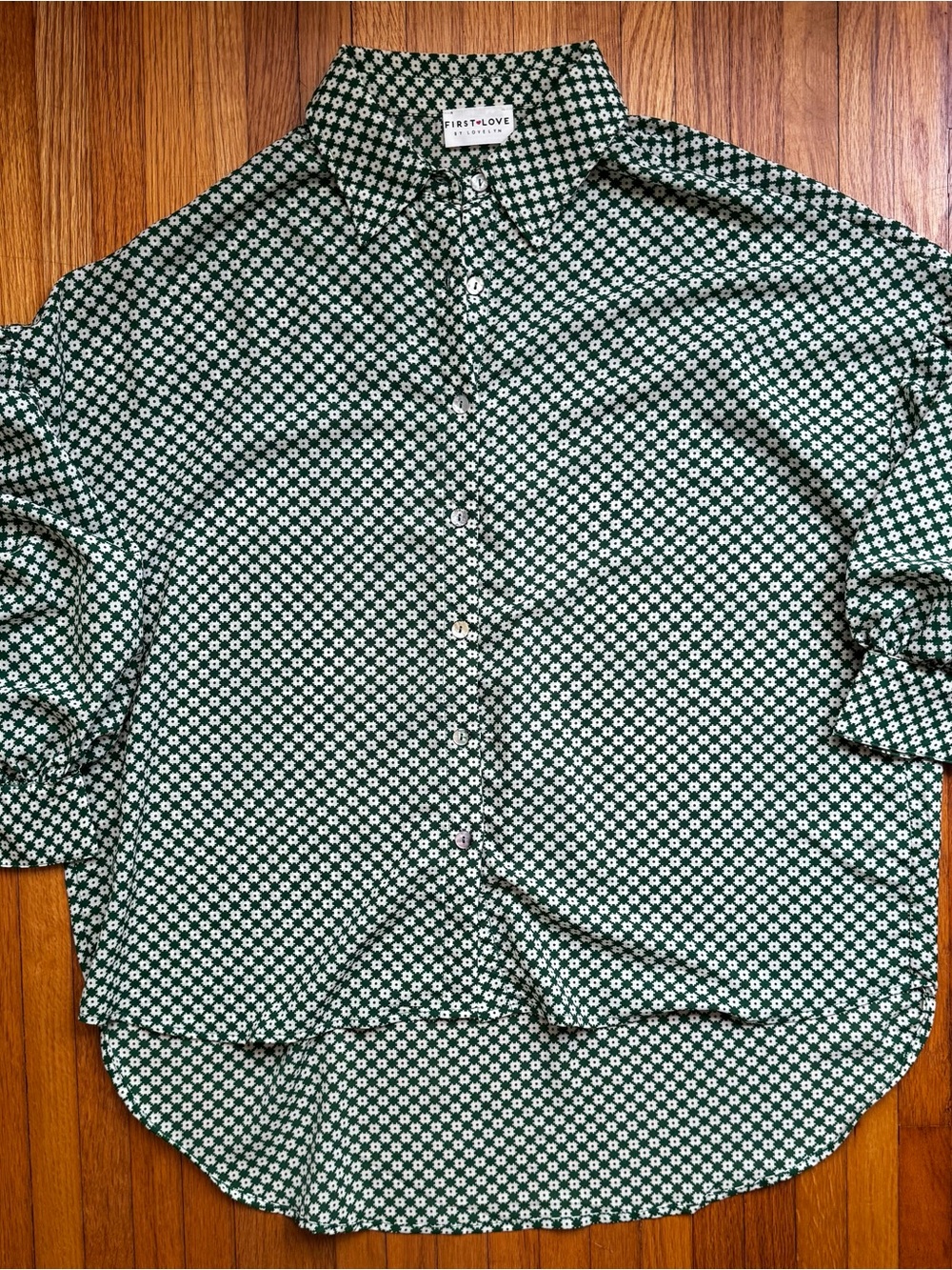 First Love Oversized Green Patterned Button-Up Shirt - Picture 7 of 9